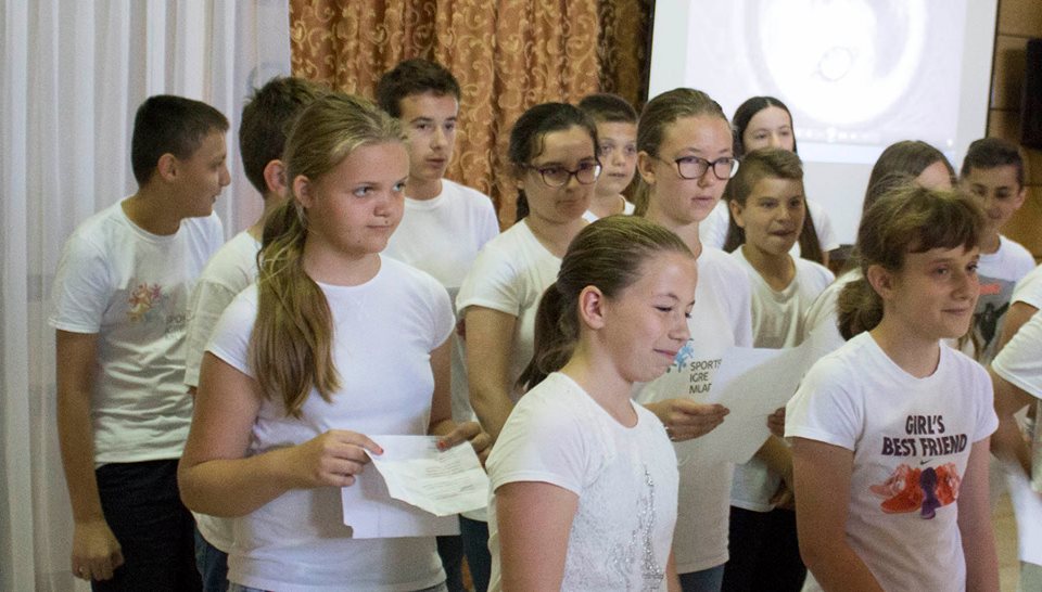 18922086_794910243995316_2995033855888731182_n