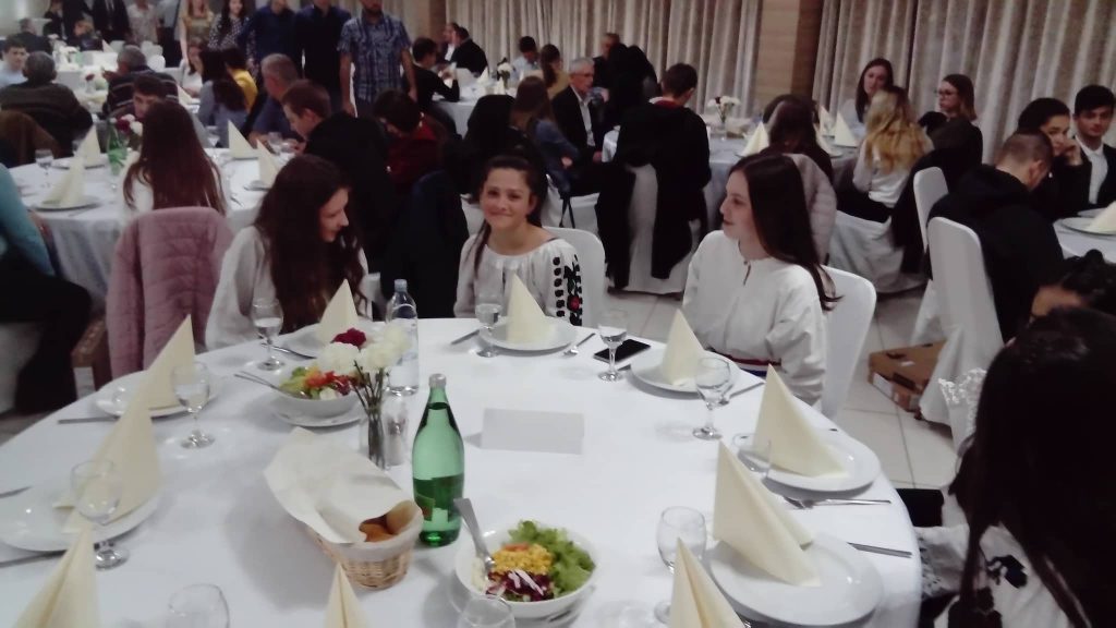 56757246_344522456189918_8902407623291174912_n