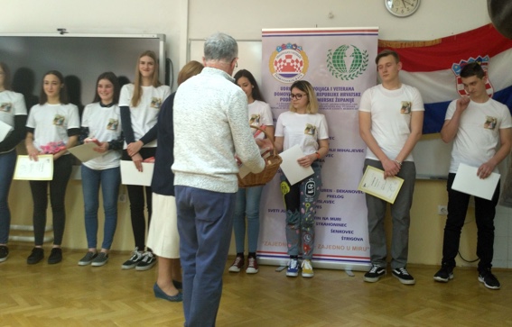 IMG_20190508_172357_HDR