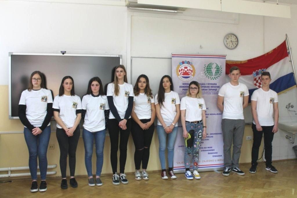 b9fafa72b9fcf15f6c913ee32fde4a61