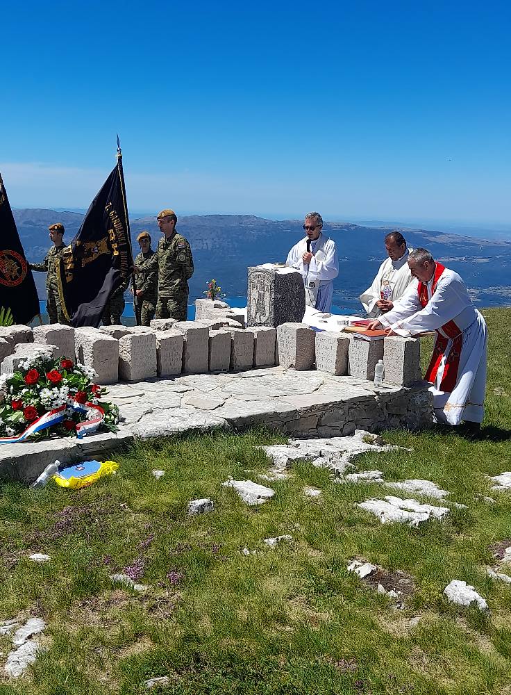 204262803_892745498284455_5059898610143595890_n