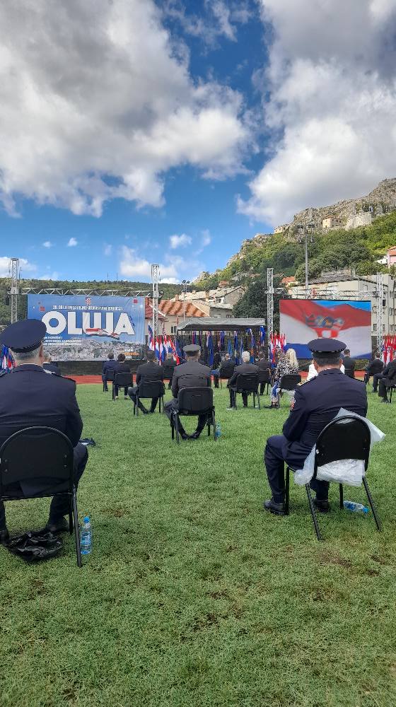 227424295_917847905774214_678690164331425465_n